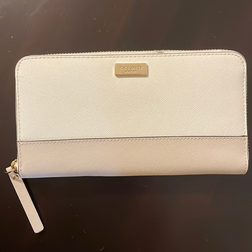 Kate Spade Ivory Wallet